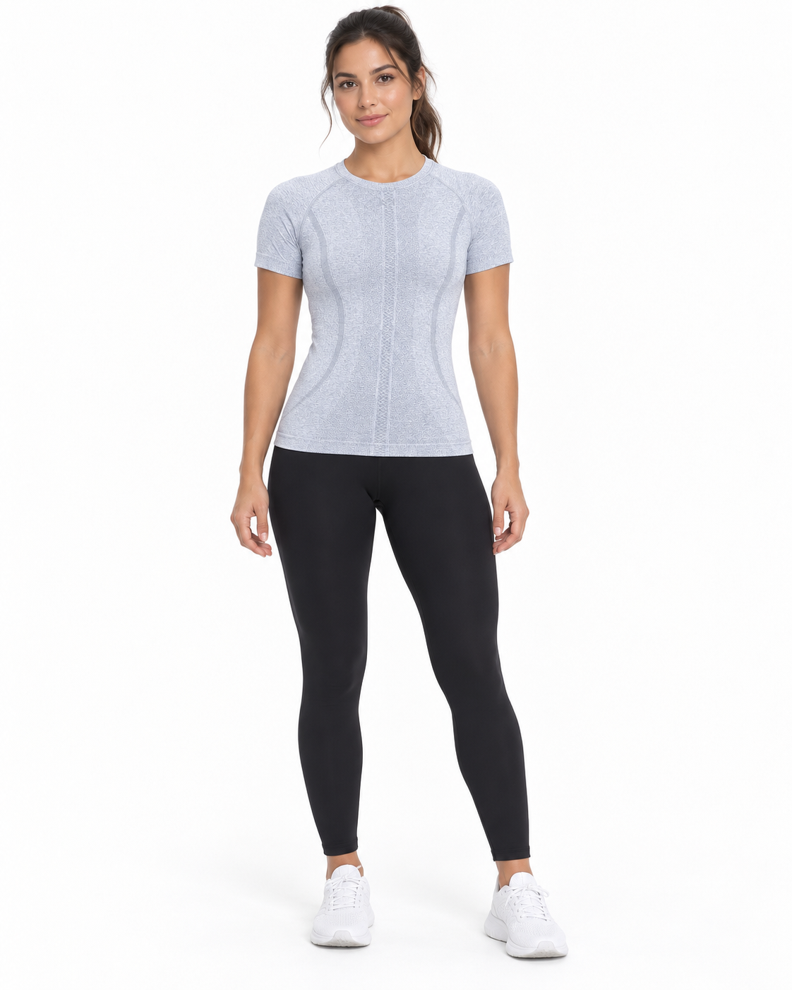 Camiseta Deportiva Mujer — Gris Cáñamo — modelo/01-modelo-frente.png